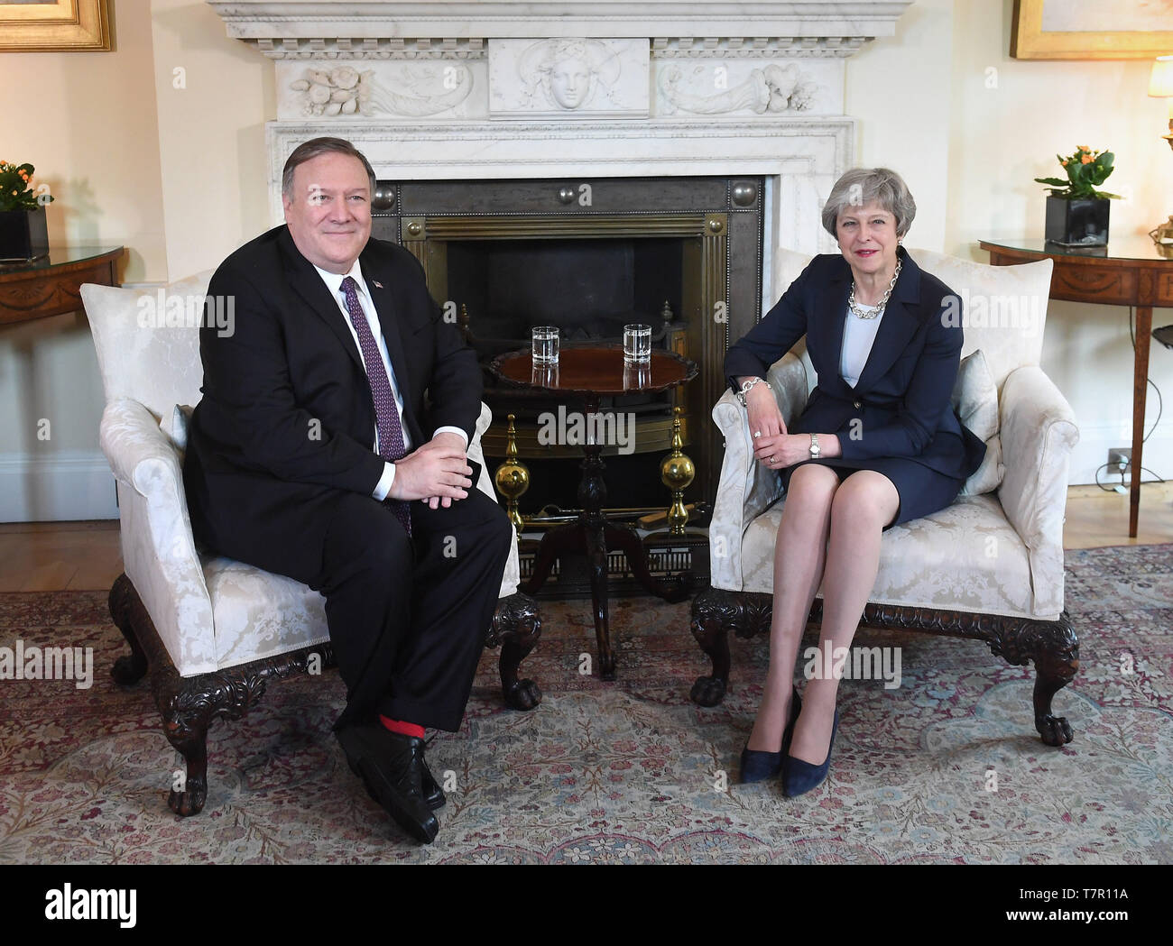 Premier ministre Theresa peut se réunit avec le secrétaire d'État des États-Unis, Mike Pompeo au 10 Downing Street, Londres. Banque D'Images