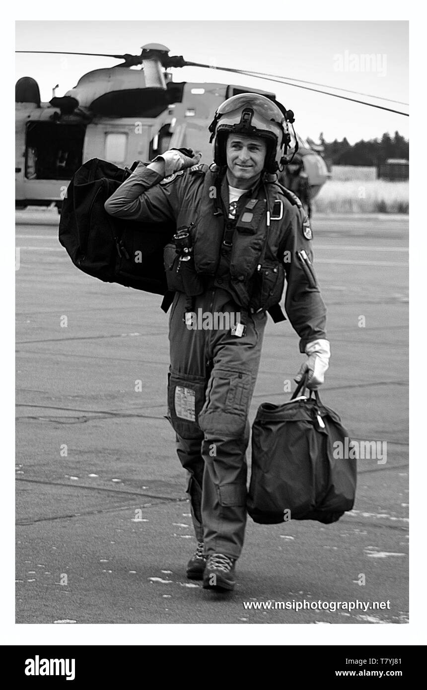 Pilote d'hélicoptère militaire Banque D'Images