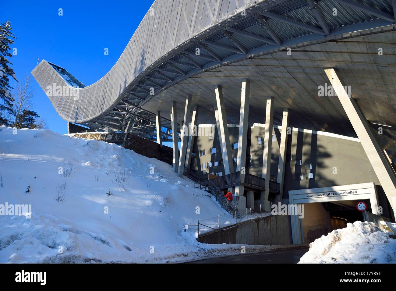 La Norvège, Oslo, district de Holmenkollen, le Holmenkollbakken le saut à ski hill qui abrite le musée du ski Banque D'Images