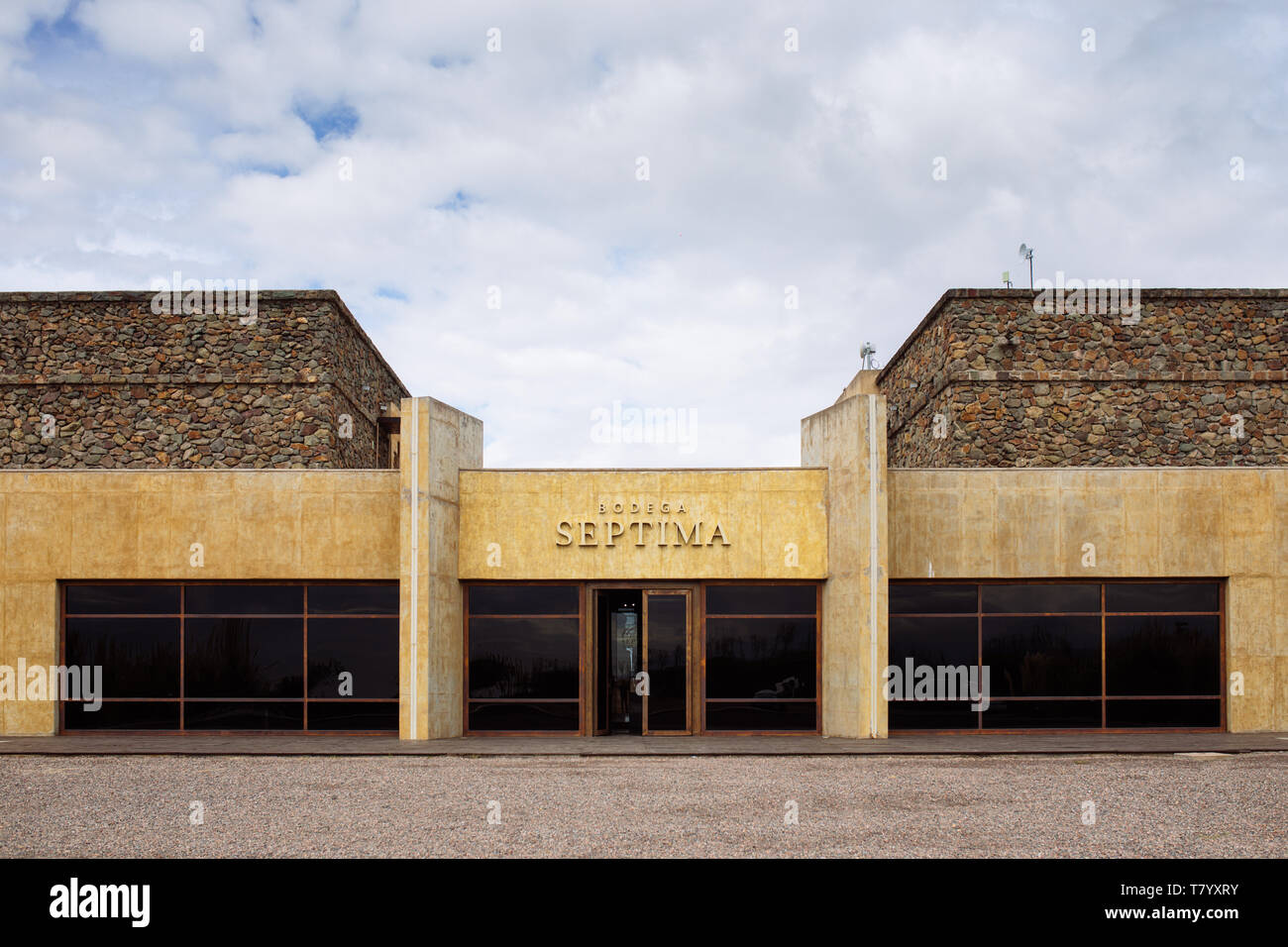 Vue avant de la Bodega Septima Winery, Agrelo, Lujan de Cuyo, Mendoza, Argentine Banque D'Images