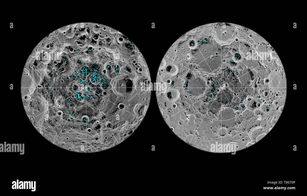 De la glace sur la surface de la Lune Banque D'Images
