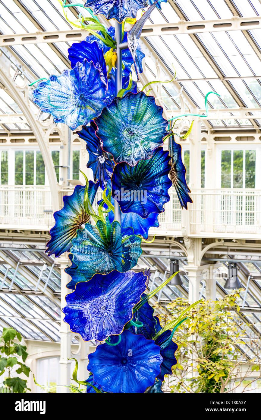 4e Mai 2019 - Dale Chihuly sculpture en verre dans le cadre d'une exposition temporaire à Kew Gardens, Londres Banque D'Images