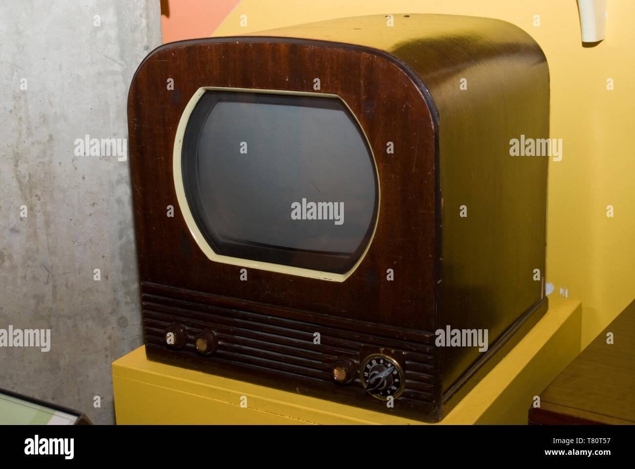 Minneapolis, Minnesota. Mill City Museum. Philco Television a partir des années 1950. Banque D'Images Minneapolis, Minnesota. Mill City Museum. Philco Television a partir des années 1950. Banque D'Images