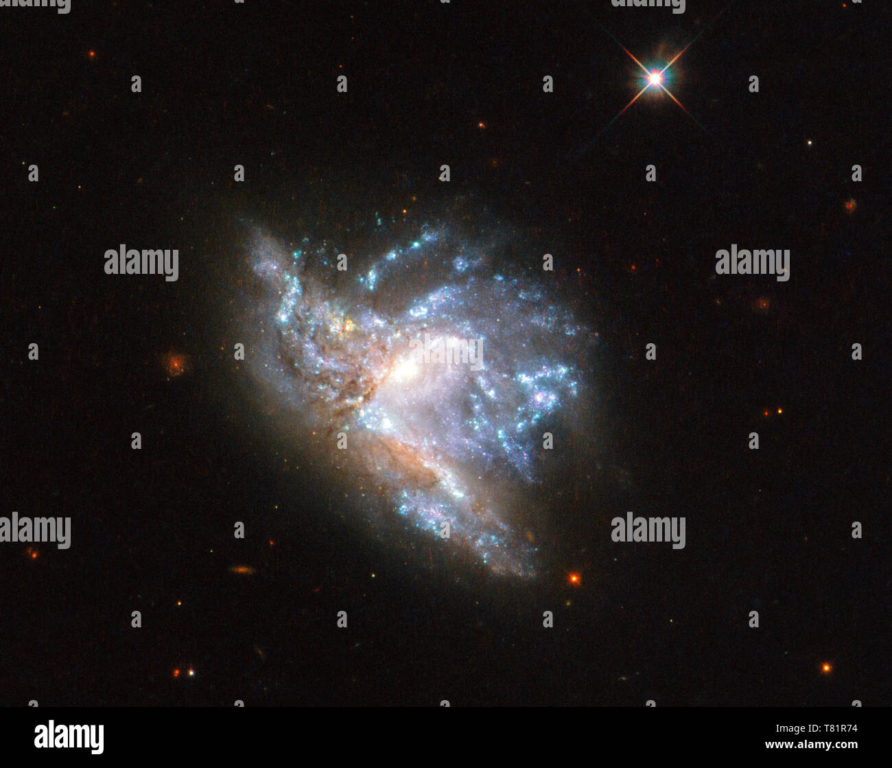 Colliding Galaxies, NGC 6052 Banque D'Images