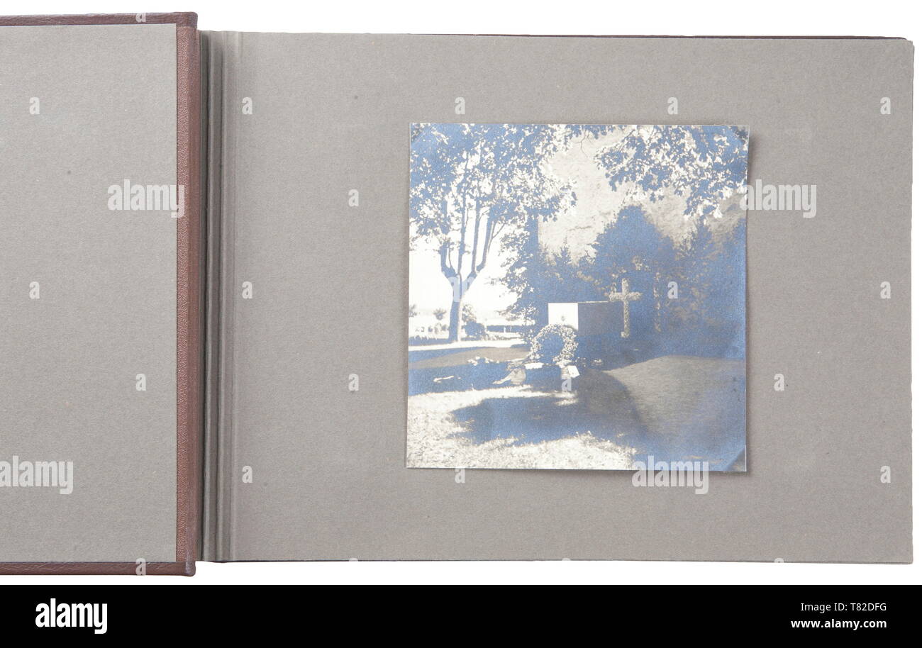 Hermann Göring -un album photo de Carin Göring à l'enterrement de ...
