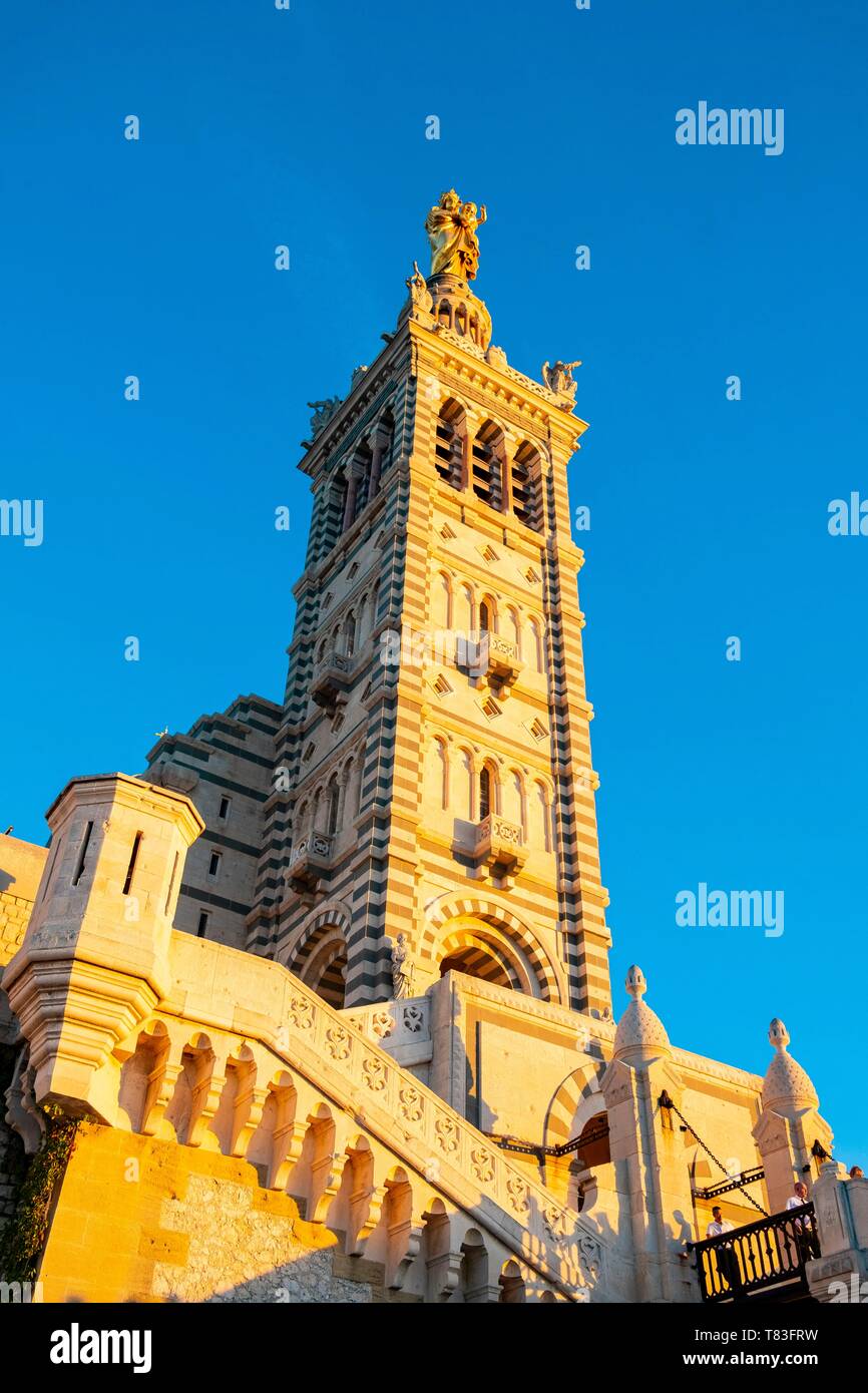 France, Bouches du Rhône, Marseille, la Basilique Notre Dame de la Garde Banque D'Images