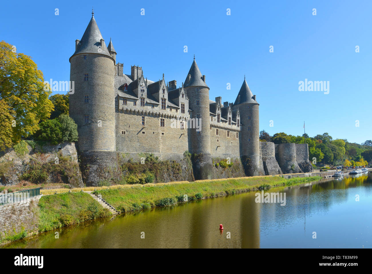 Château de Rohan, sur les rives de l'oust, canal de Nantes à Brest, à Josselin, une commune française, située dans le département du Morbihan en Bretagne en France Banque D'Images