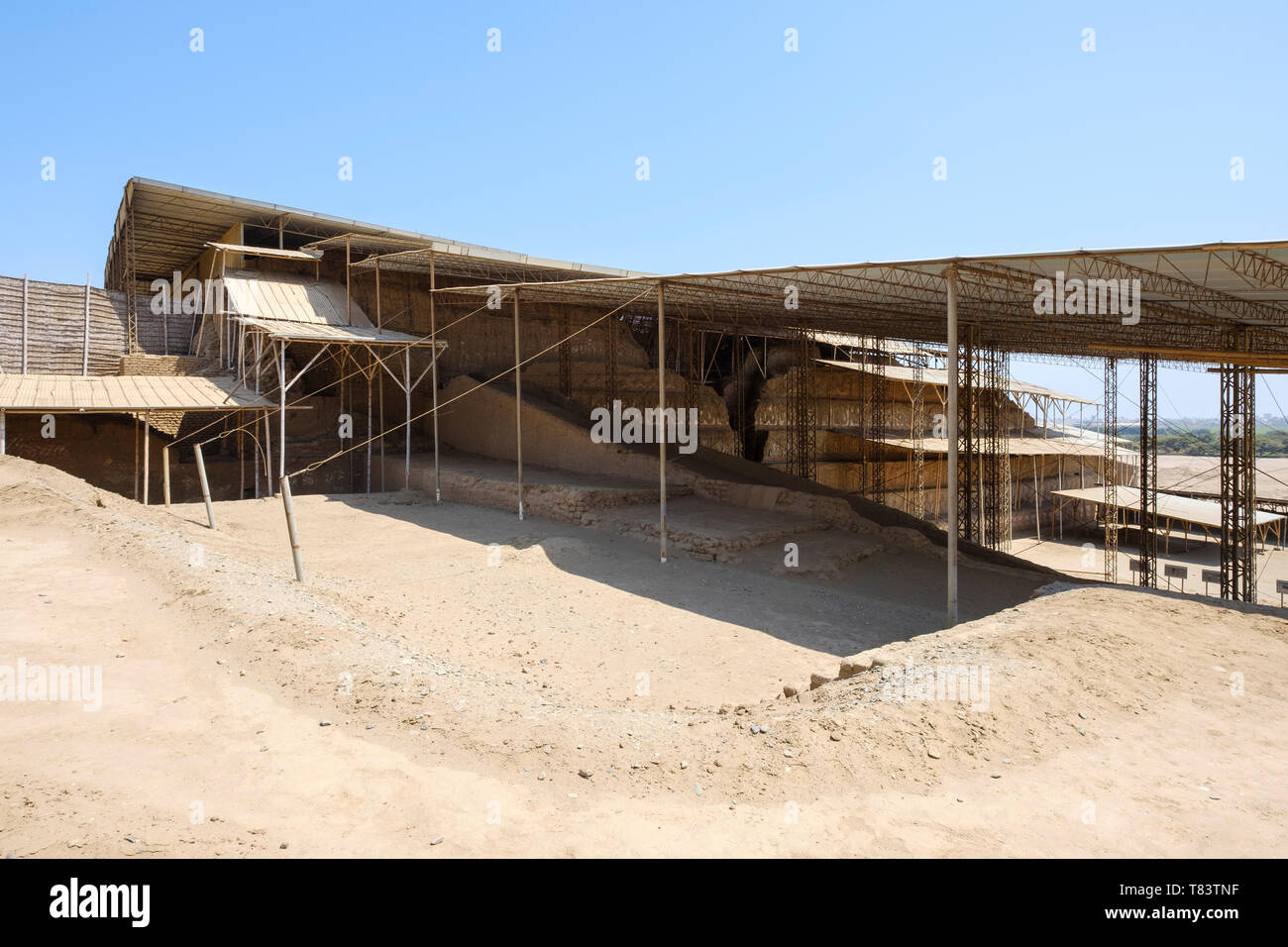 Huaca de la lune à l'ancienne ville de Moche près de Trujillo au Pérou Banque D'Images