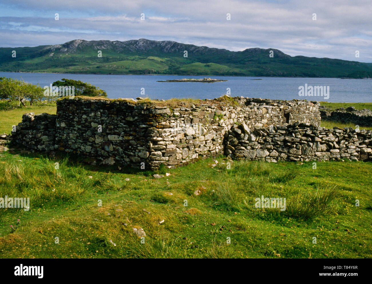 Boreraig règlement déserte par Eishort Loch, Isle of Skye, Scotland, UK : Canton de c 120 personnes dans 22 ménages ont effacé pour les ovins en 1853 Banque D'Images