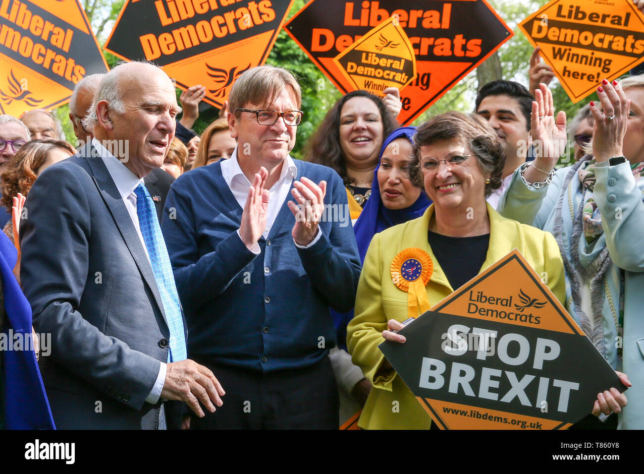 Guy Verhofstadt, le représentant du Parlement de l'UE sur Brexit et le leader de l'Alliance des Démocrates et des Libéraux pour l'Europe est perçue avec le chef du Parti libéral-démocrate Vince Cable, les Libéraux Démocrates candidats députés et militants du parti au cours de la prochaine campagne électorale de l'Union européenne. La Grande-Bretagne doit tenir des élections du Parlement européen le 23 mai 2019 ou quitter l'Union européenne avec l'absence d'accord au 1er juin après Brexit a été retardé jusqu'au 31 octobre 2019, en tant que premier ministre, Theresa peut n'a pas réussi à obtenir son Brexit transaction approuvée par le Parlement. Banque D'Images