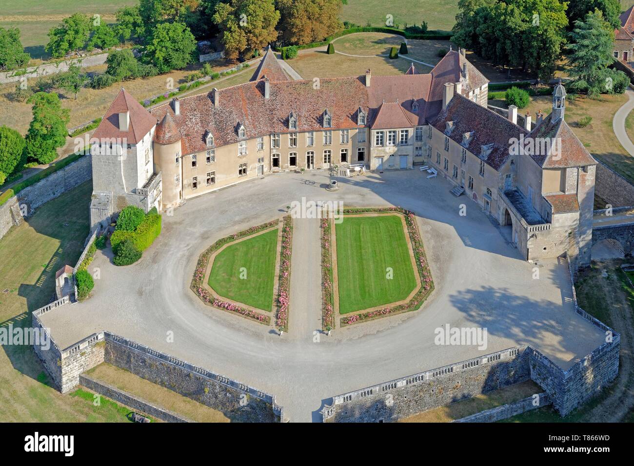 France, Côte d'Or, château d'Époisses Epoisses, fromage (vue aérienne) Banque D'Images