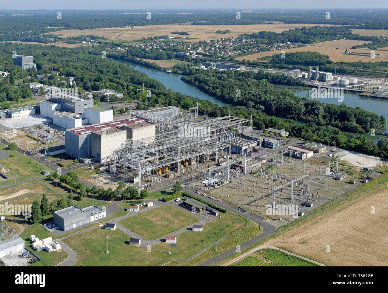 France, Seine et Marne, Moret sur Loing, site EDF Lab de tirailleurs (vue  aérienne Photo Stock - Alamy