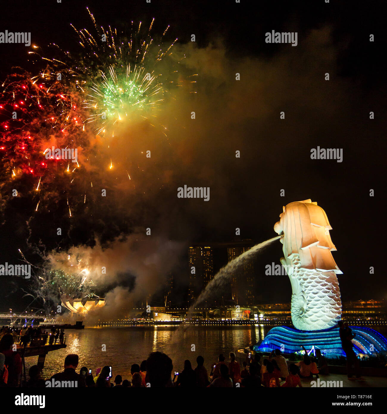 Célébration d'artifice du Nouvel An chinois à Singapour Banque D'Images
