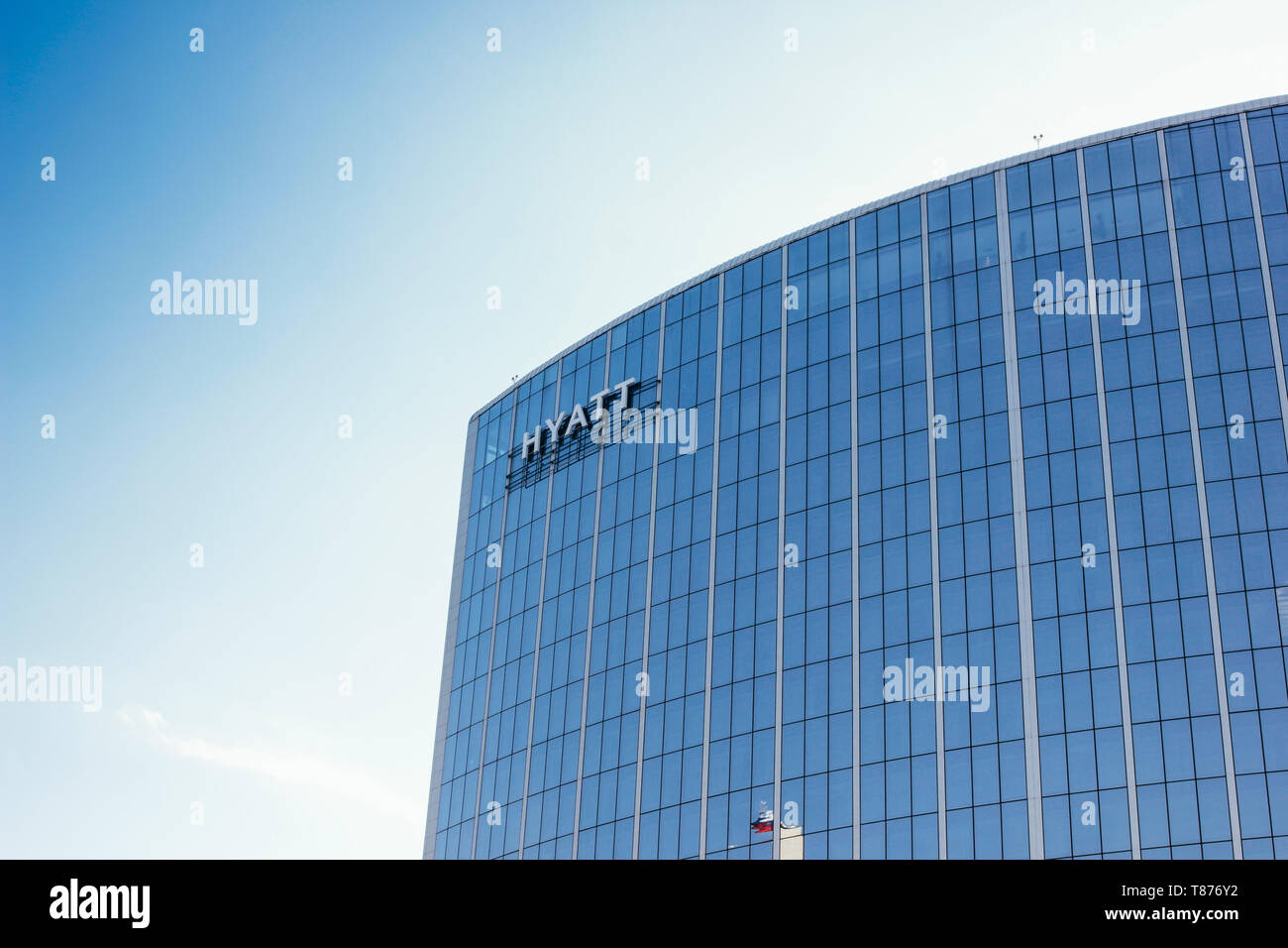 Ekaterinbourg, en Russie, en mai, 10, 2018 : Hyatt logo sur le bâtiment de l'hôtel centre d'affaires Banque D'Images