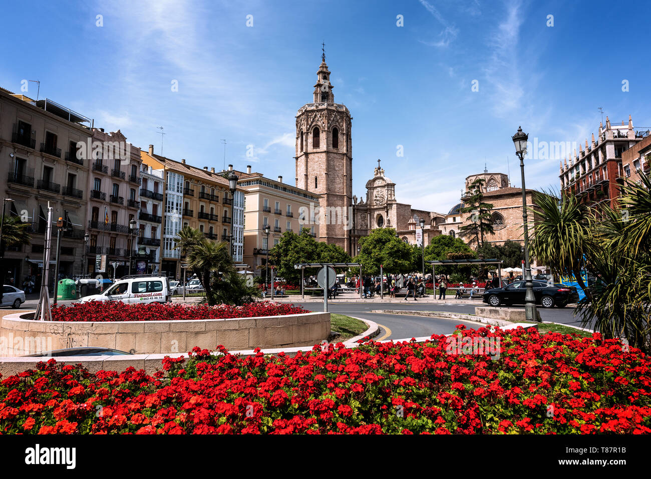 Valence, Espagne - 07 mai 2019 : une belle vue de Torre del Micalet, également connu sous le nom d'El Miguelete, le clocher de la cathédrale de Valence, dans l'histo Banque D'Images