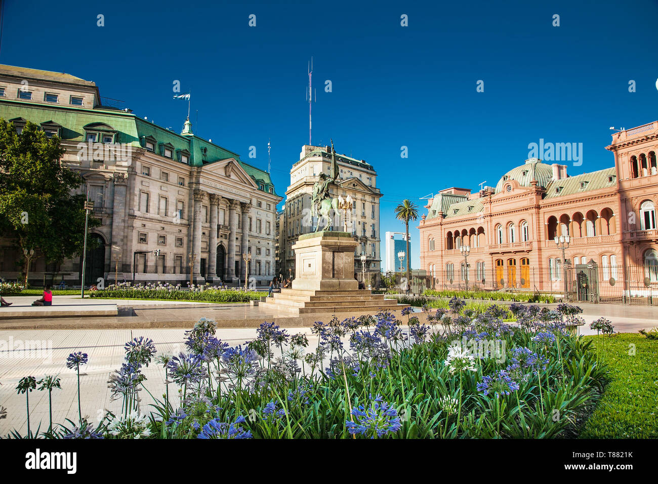 Buenos Aires Argentine - Dec 25, 2018:Sculpture de Clairac à Plaza de Mayo à Buenos Aires (Argentine) Banque D'Images