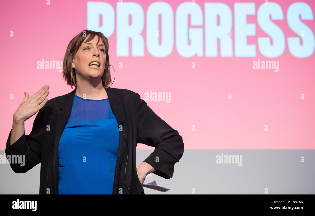 Jess Phillips s'exprimant lors de la conférence annuelle des progrès au TUC Centre de Congrès à Great Russell Street, Londres. Banque D'Images