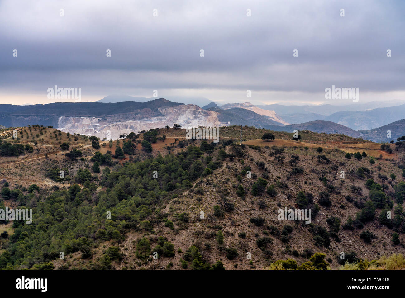 Une vue sur le désert de Tabernas en Chercos dans la province d'Almeria, en Espagne Banque D'Images
