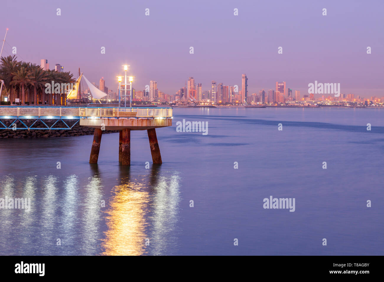 Corniche à Koweït City. La ville de Koweït, Koweït. Banque D'Images