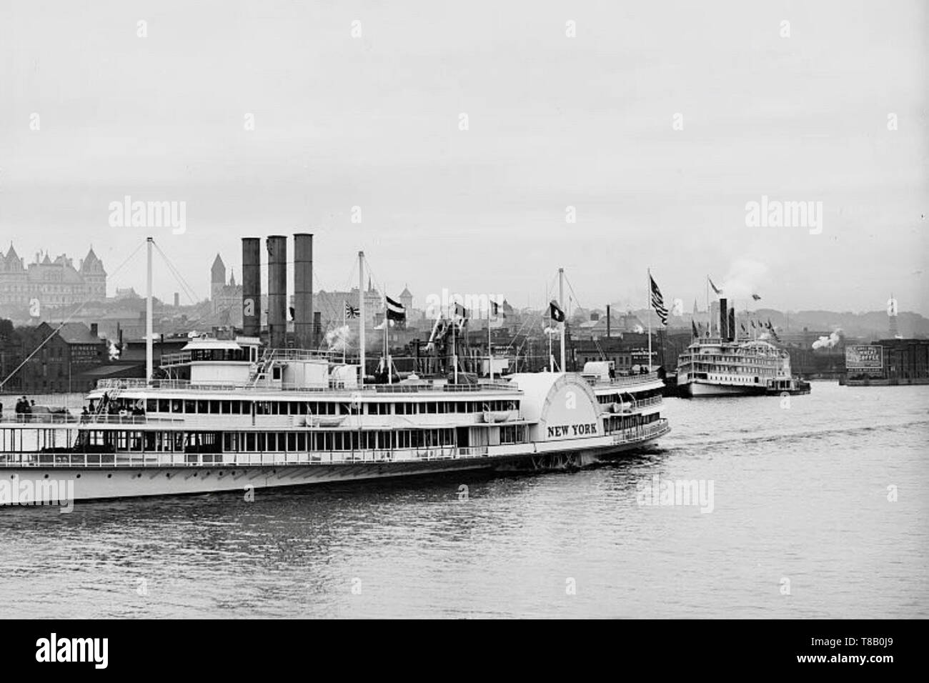 Bateau à vapeur, New York, Hudson River Ligne Jour, New York 1904. Banque D'Images