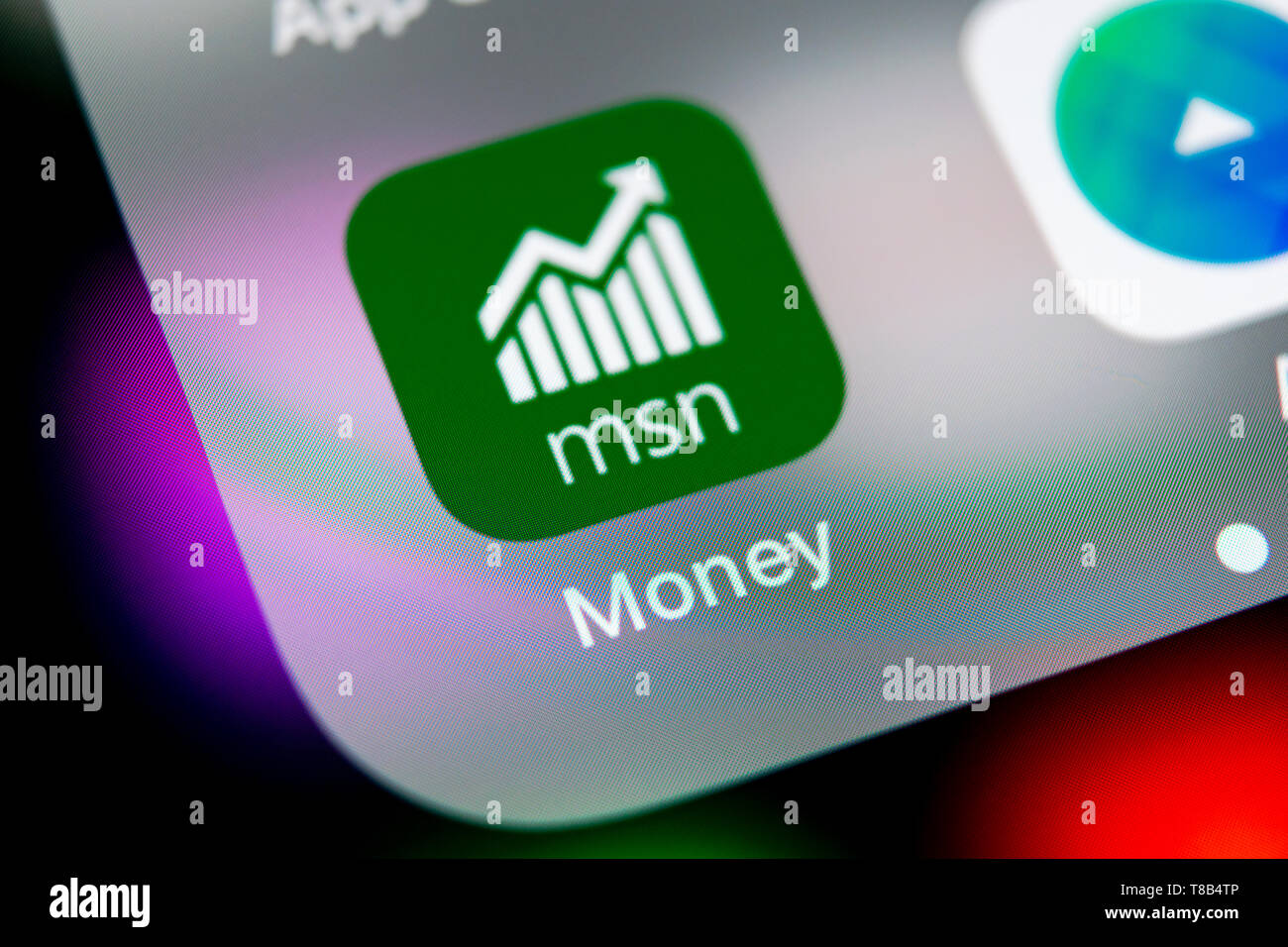 Kaliningrad, Russie, le 16 août 2018 : Microsoft MSN argent icône sur l'écran du smartphone Apple iPhone X close-up. Microsoft msn money app Banque D'Images