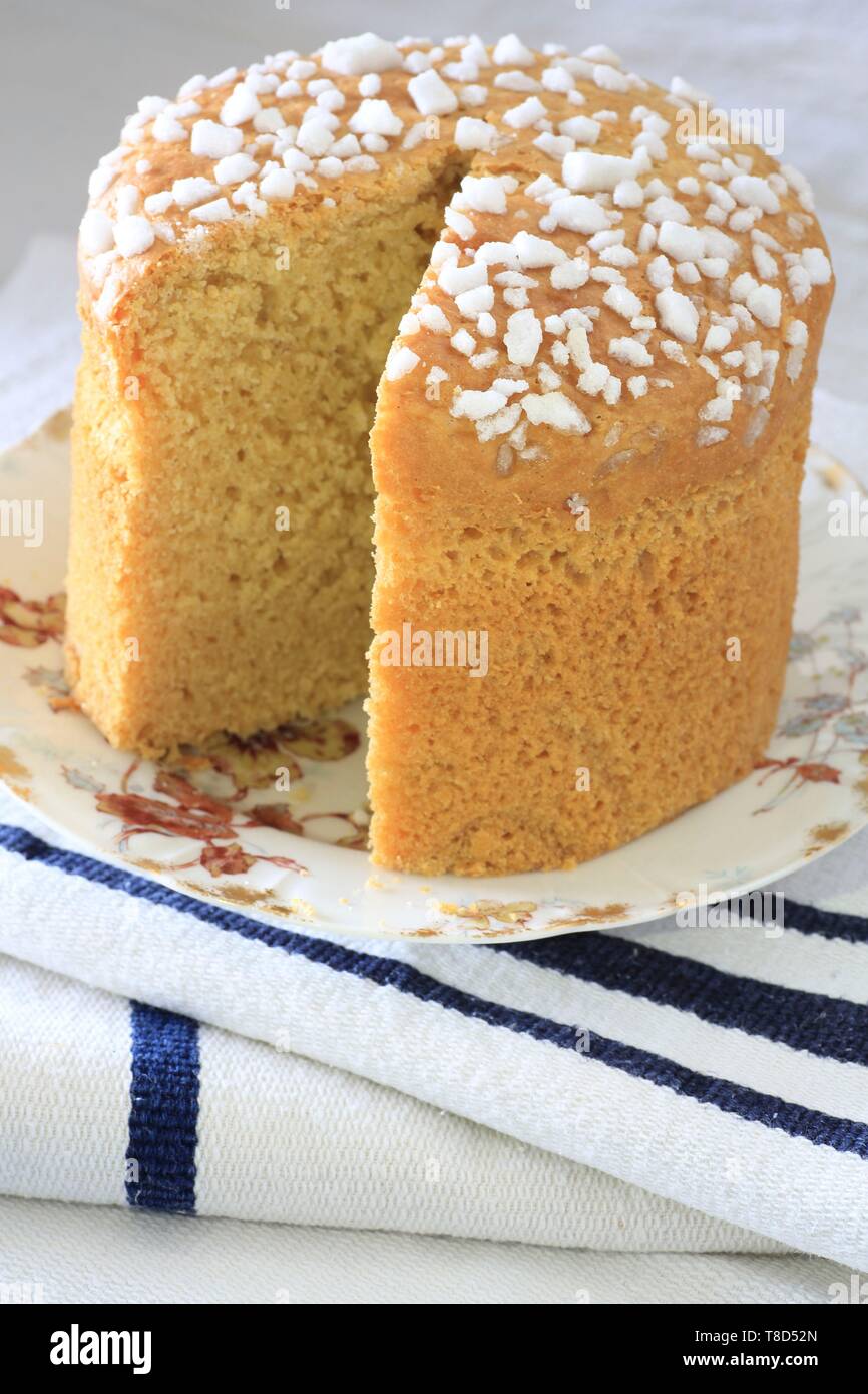 France Landes Chalosse Donzacq Ferme Ducazaux Pastis Landais Soft Cake Parfume Au Rhum Et A La Vanille Photo Stock Alamy