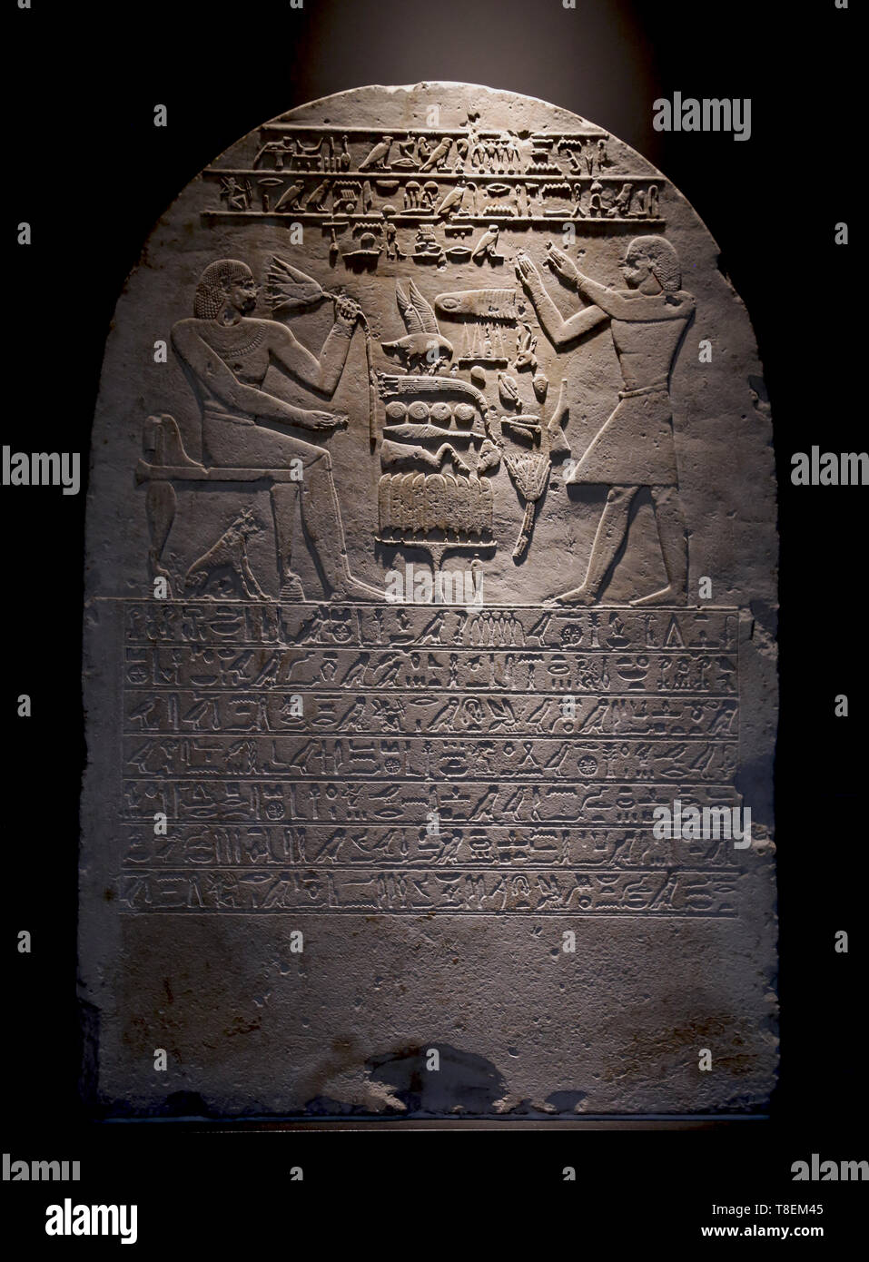 Stèle du Général Antef (Intef). 11e dynastie, l'Empire du Milieu. Probablement d'Abydos. C. 20150 BC. NY Carlsberg Glyptotek, Copenhague. Banque D'Images Stèle du Général Antef (Intef). 11e dynastie, l'Empire du Milieu. Probablement d'Abydos. C. 20150 BC. NY Carlsberg Glyptotek, Copenhague. Banque D'Images