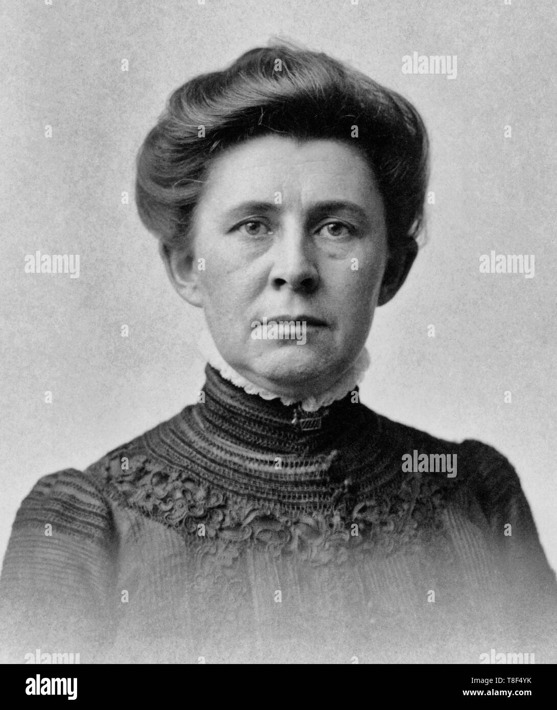 M. Ida Tarbell, vers 1904. Ida Tarbell était un écrivain, journaliste d'investigation, biographe et conférencier. Banque D'Images