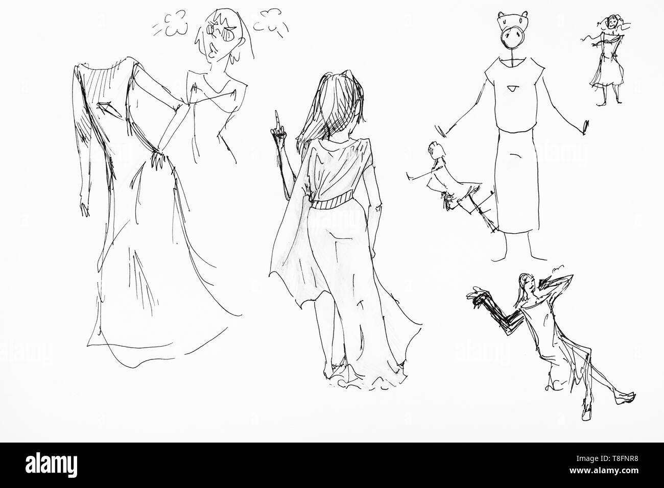 Esquisses de personnages féminins dans de longues robes dessinées par l'encre noire sur du papier blanc Banque D'Images