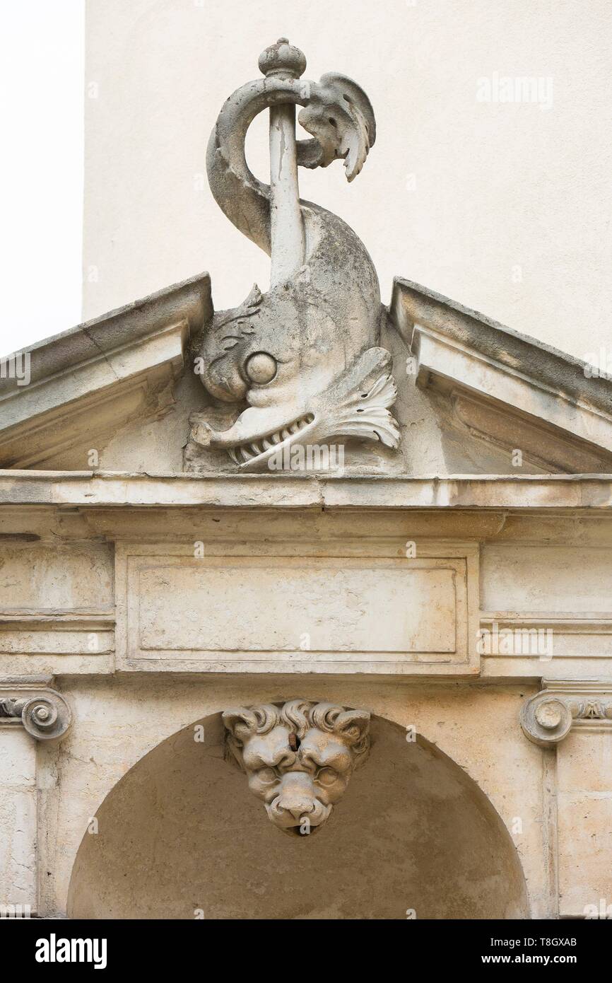 France, Meurthe et Moselle, Nancy, la sculpture dans la cour de la Maison des deux sirènes, une demeure du 16ème siècle Banque D'Images