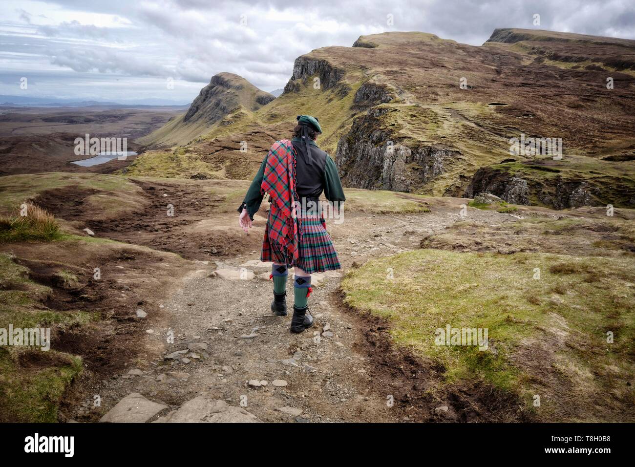 Royaume-uni, Ecosse, Flodigarry, guide touristique portant son tartan Banque D'Images