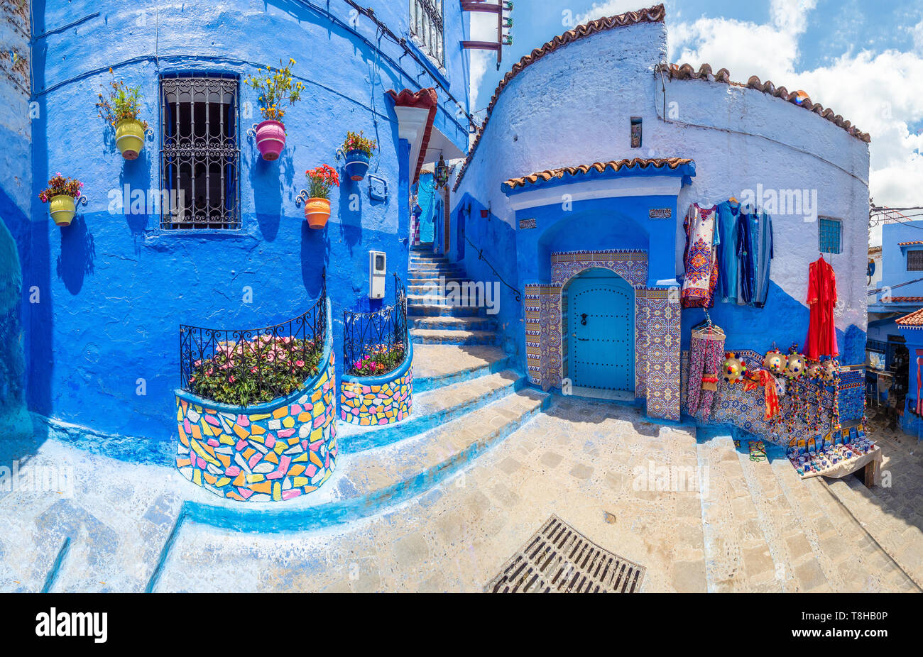 La rue et l'architecture étonnante de Chefchaouen, Maroc, Afrique du Nord Banque D'Images