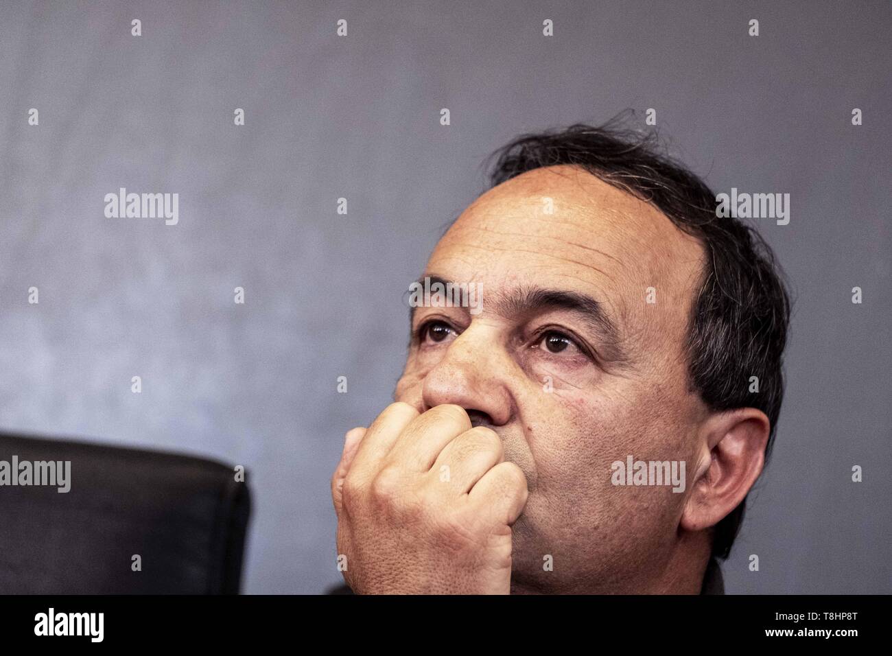 Rome, Italie. 13 mai, 2019. Domenico Lucano, un homme politique français et ancien maire de Riace, visiter l'Université de Sapienza à Rome.Il a gagné en importance dans le monde grâce à son approche novatrice en matière de traitement des réfugiés. En tant que maire de Riace, il a accueilli 450 réfugiés de s'installer parmi les 1 800 habitants du village d'empêcher la fermeture de l'école locale et de redonner vie au village.Il a été deuxième dans le monde. Concours 2010 Maire Crédit : Matteo Trevisan/ZUMA/Alamy Fil Live News Banque D'Images