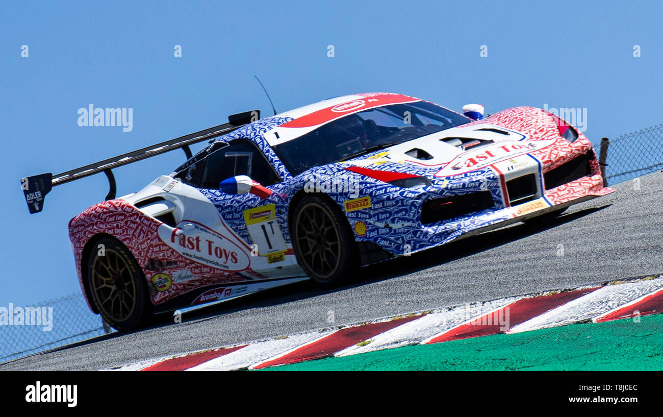 11 mai 2019 Monterey CA, États-Unis d'Amérique n° 1 Thomas Tippl de Ferrari de Beverly Hill entrée en le tire-bouchon au cours de la Ferrari Challenge Race 1 P/P- suis à Weathertech Raceway Laguna Seca Monterey CA Thurman James/CSM Banque D'Images