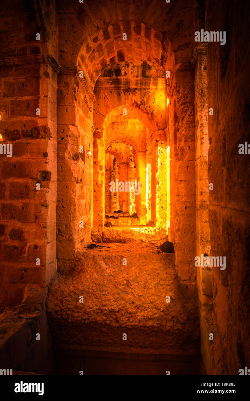 L'amphithéâtre romain de El Jem à Thysdrus El-Jem ou, une ville dans le gouvernorat de Mahdia en Tunisie. L'une des principales attractions de la Tunisie et du Nord un Banque D'Images