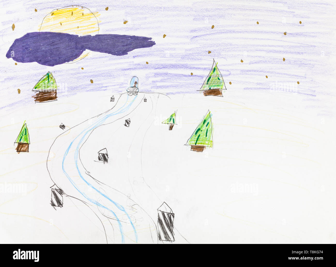 Road à névé entre sapins en hiver nuit à la main par des crayons de couleur sur papier blanc Banque D'Images