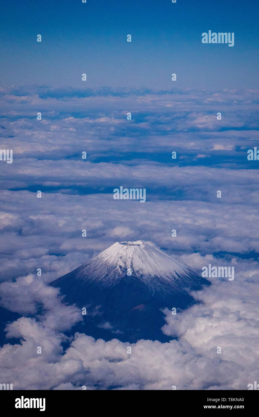 Haut de nuages au-dessus du Mont Fuji Banque D'Images