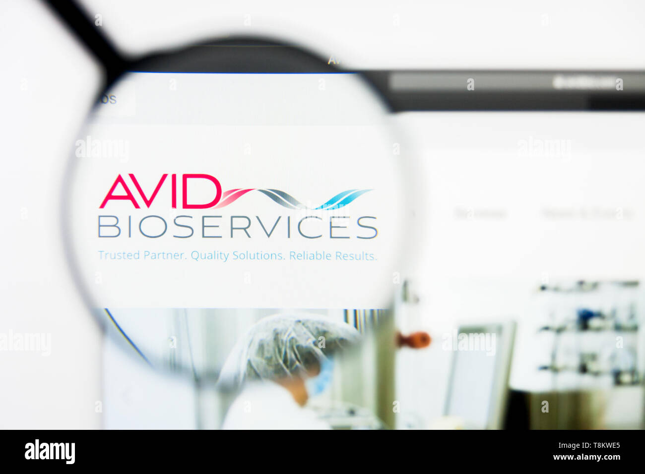 Richmond, Virginie, USA - 9 mai 2019 : Editorial de Avid Bioservices Inc Page d'accueil du site. Logo Avid Bioservices Inc visibles sur la console Banque D'Images