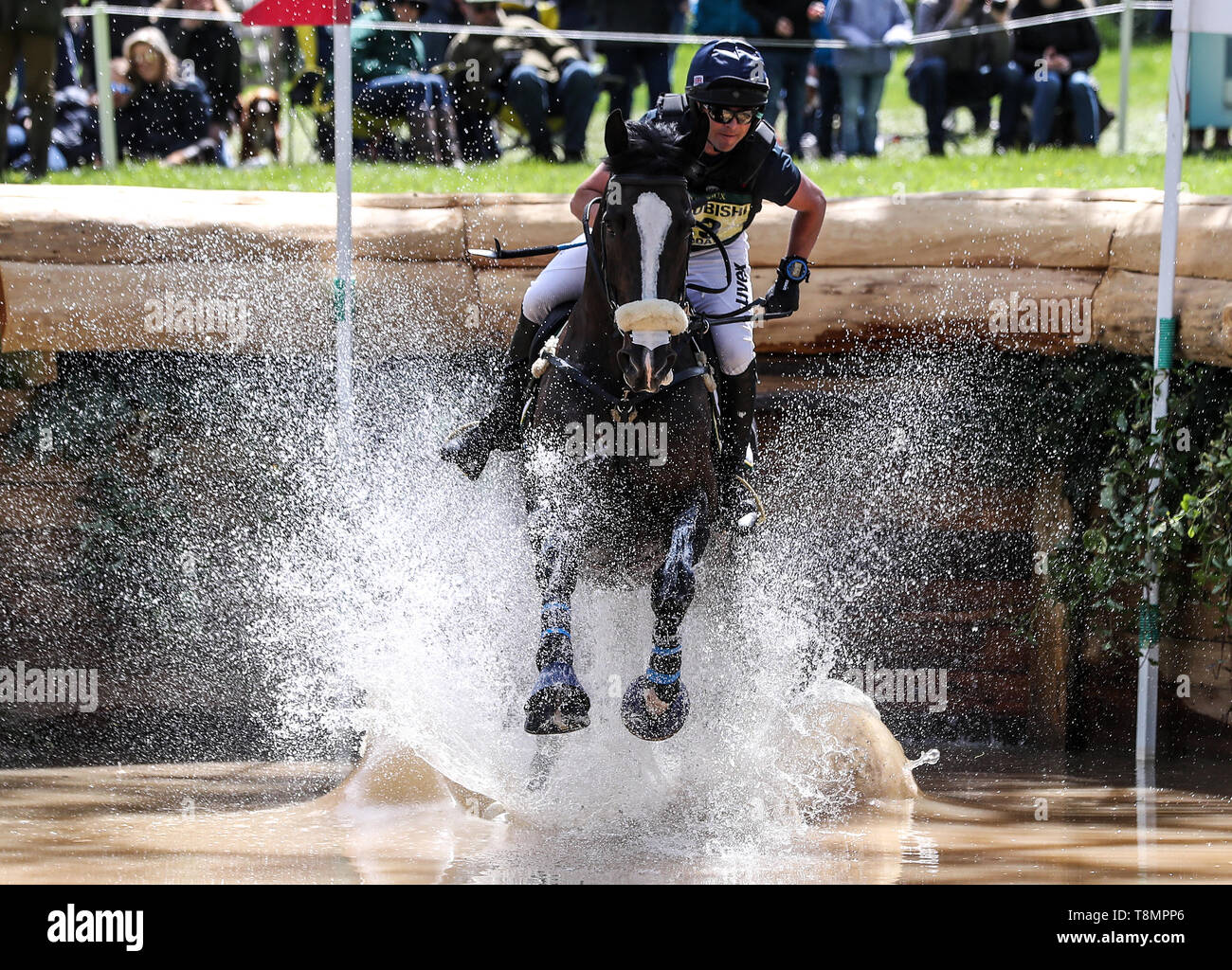 Harelaw Wizard monté par Ben Hobday sur la croix pays pendant quatre jours de la 2019 Mitsubishi Motors Badminton Horse Trials au Badminton Estate, Gloucestershire. ASSOCIATION DE PRESSE Photo. Photo date : Samedi 4 mai 2019. Voir PA story EQUESTRIAN Badminton. Crédit photo doit se lire : David Davies/PA Wire Banque D'Images