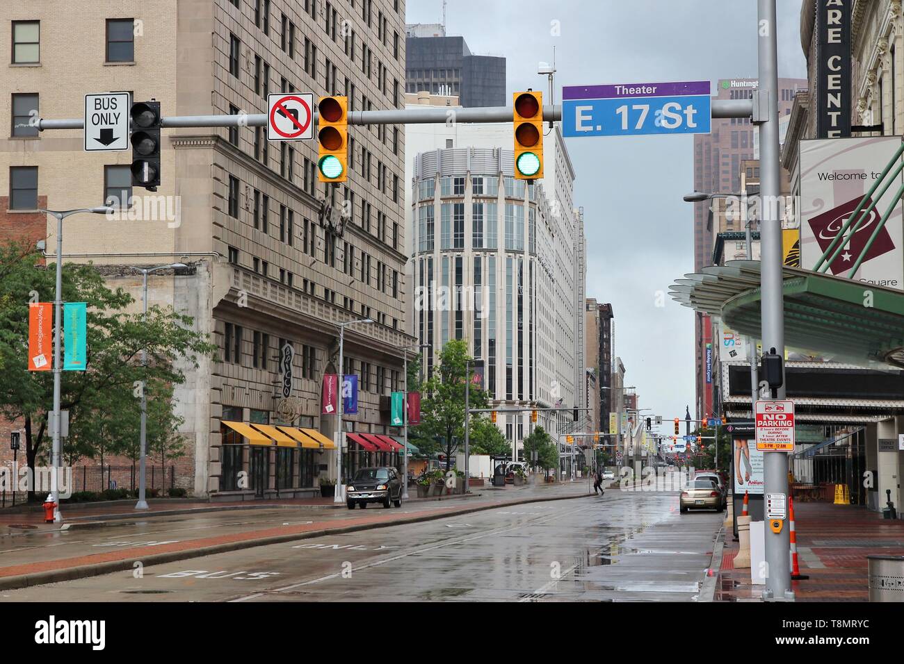 CLEVELAND, USA - 29 juin 2013 : le long de la célèbre avenue Euclid à Cleveland. Cleveland est la 2ème plus grande zone urbaine dans l'Ohio avec plus de 2 millions de dollars Banque D'Images