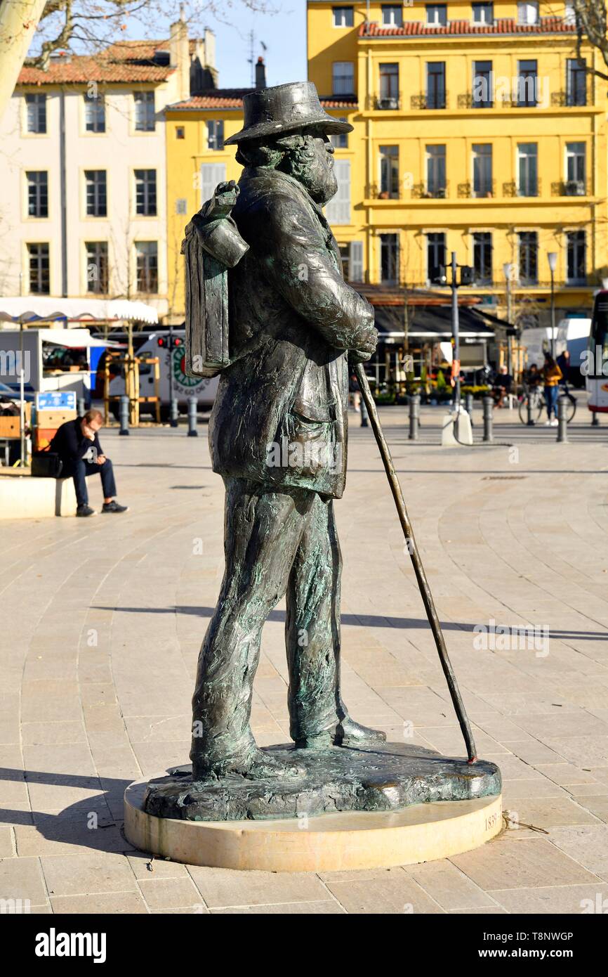 France, Bouches du Rhone, Aix en Provence, La Rotonde square, la statue de  Paul Cézanne Photo Stock - Alamy