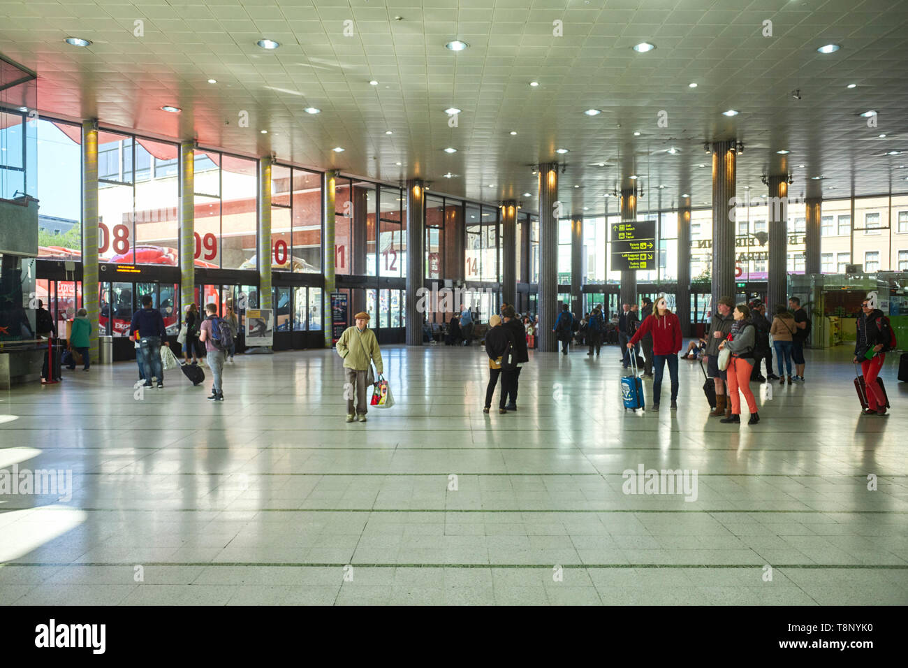 Le concours de la principale station de bus de Dublin Connolly Banque D'Images