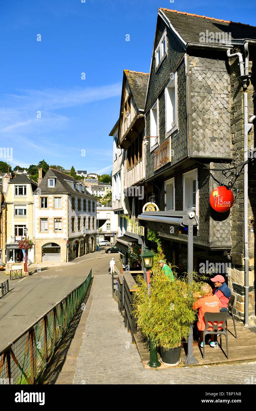 La France, Finistère, Morlaix, place Allende, Ty Coz bar Banque D'Images