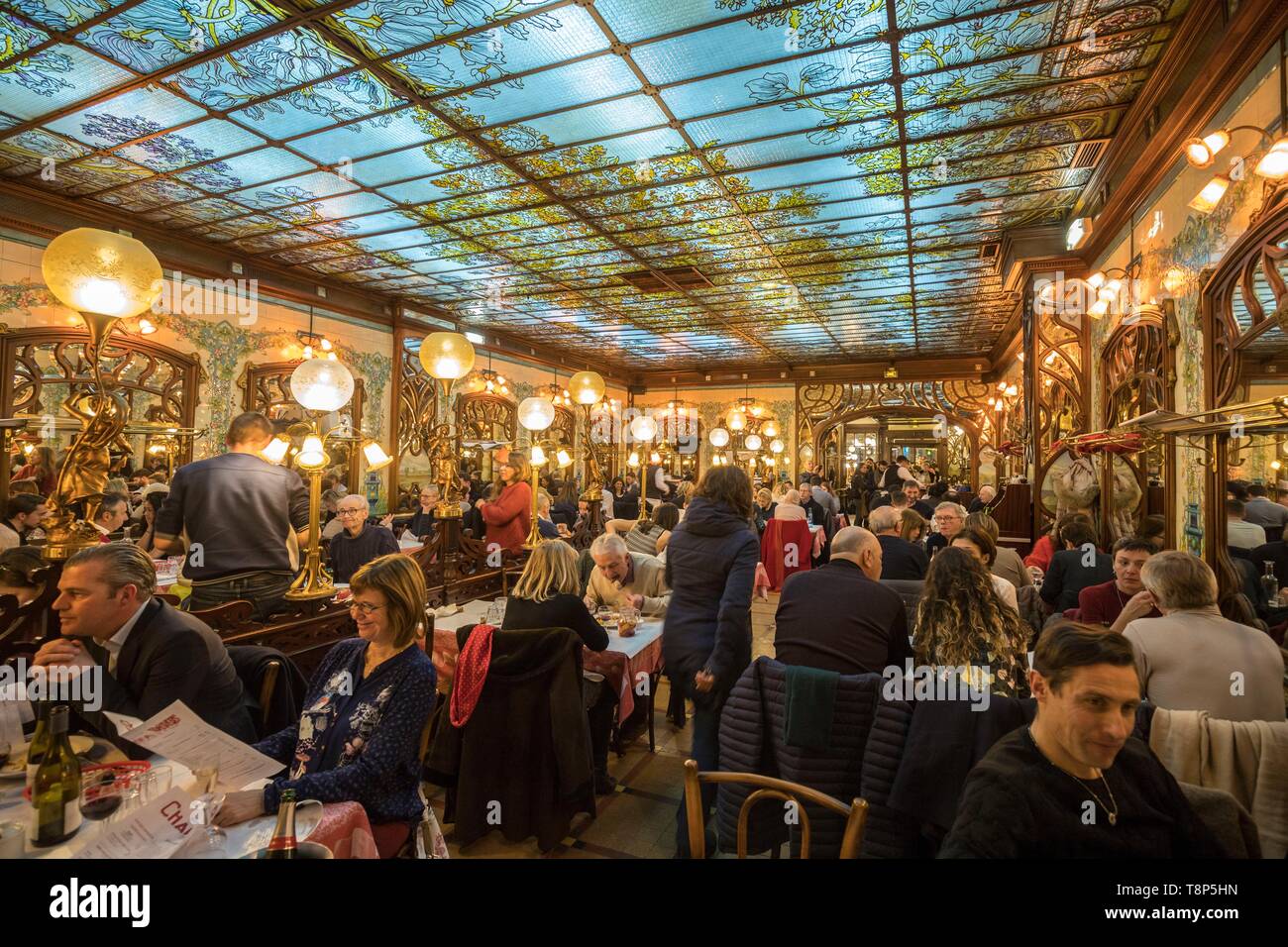 France, Paris, restaurant traditionnel Le Bouillon Chartier, 59