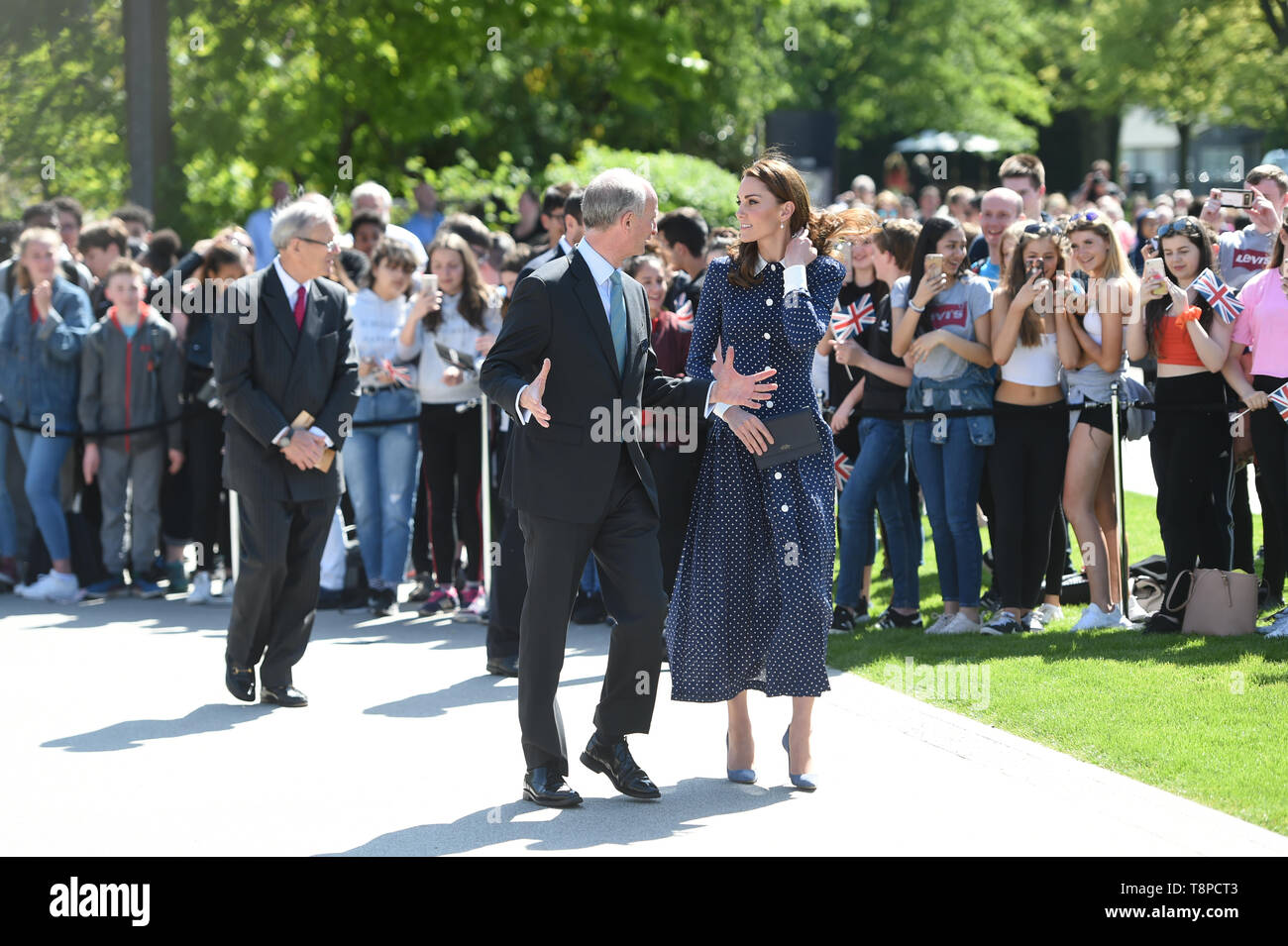 La duchesse de Cambridge arrive pour une visite à Bletchley Park pour voir une exposition spéciale D-Day dans le bâtiment nouvellement restauré de téléscripteur. Banque D'Images