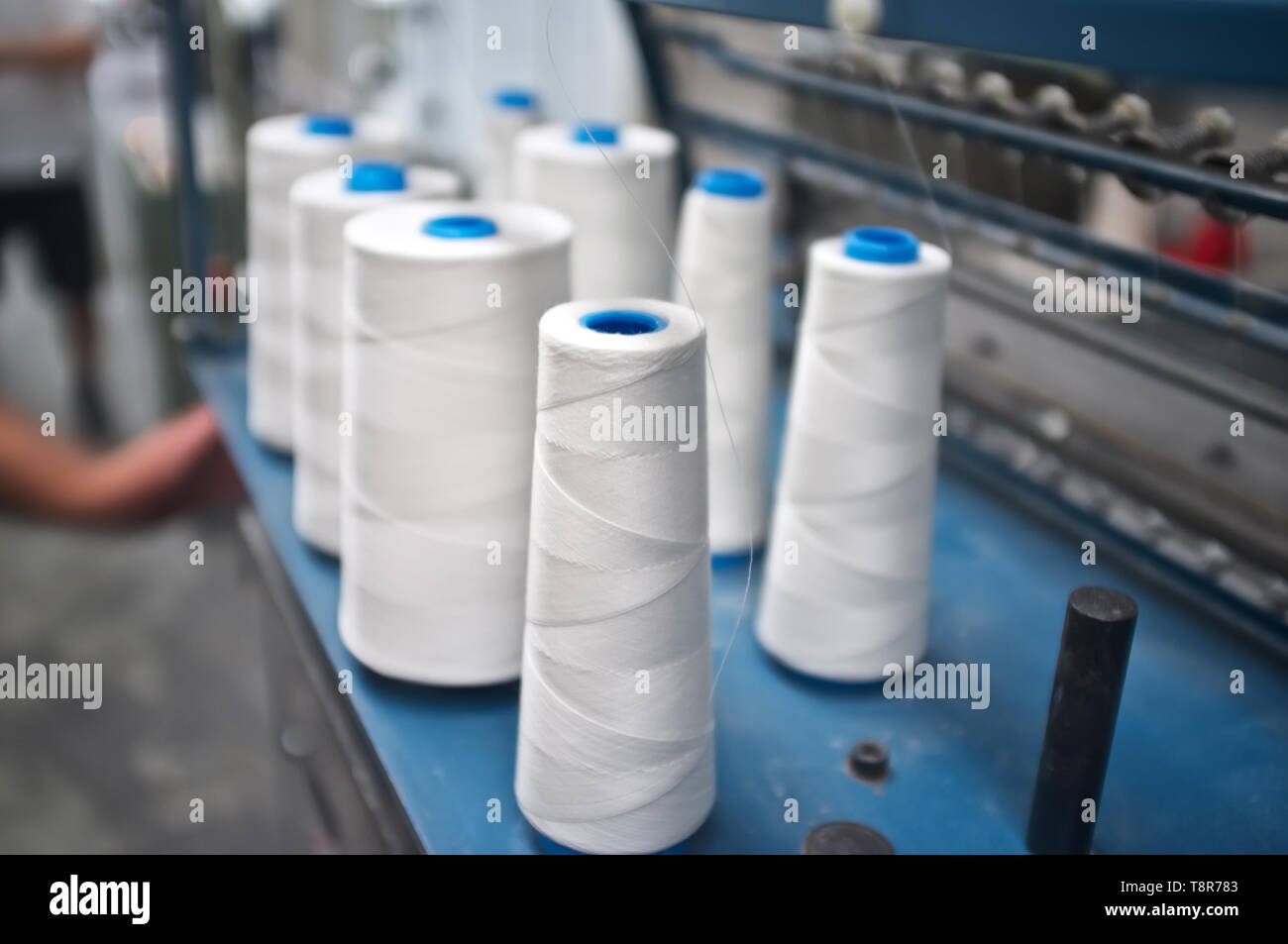 Jusqu'cose de threads pour la reliure Banque D'Images