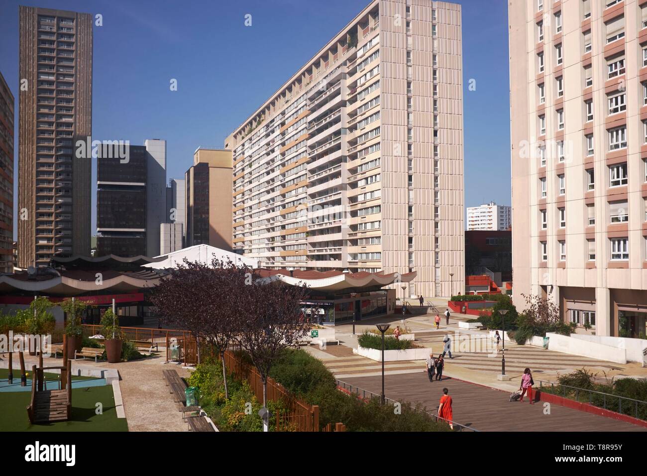 France, Paris, quartier chinois du xiiième arrondissement, la dalle Olympiade Banque D'Images