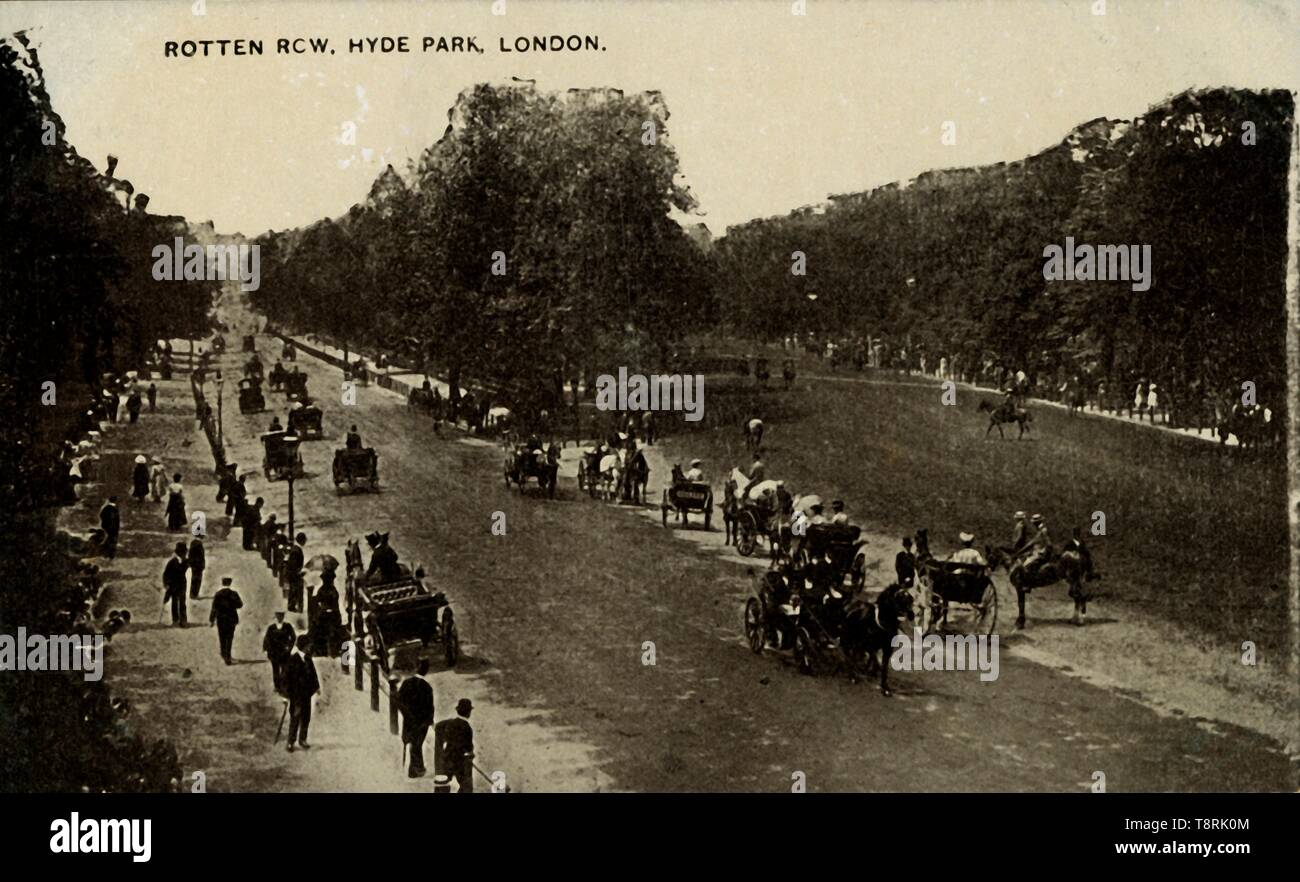 'Rotten Row, Hyde Park, Londres, fin du xixe ou début du xxe siècle. Créateur : Inconnu. Banque D'Images