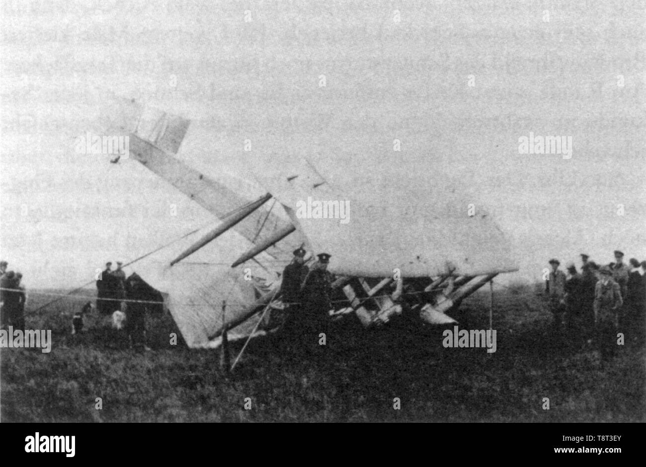 Alcock et Brown crash landing en Irlande 1919 Banque D'Images