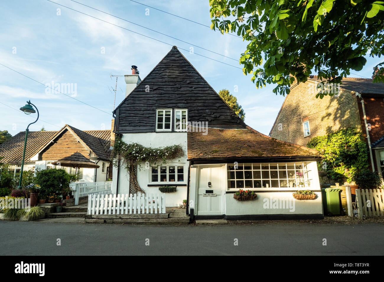 Propriété pittoresque dans le village de Letchmore Heath, dans le Hertfordshire, en Angleterre Banque D'Images